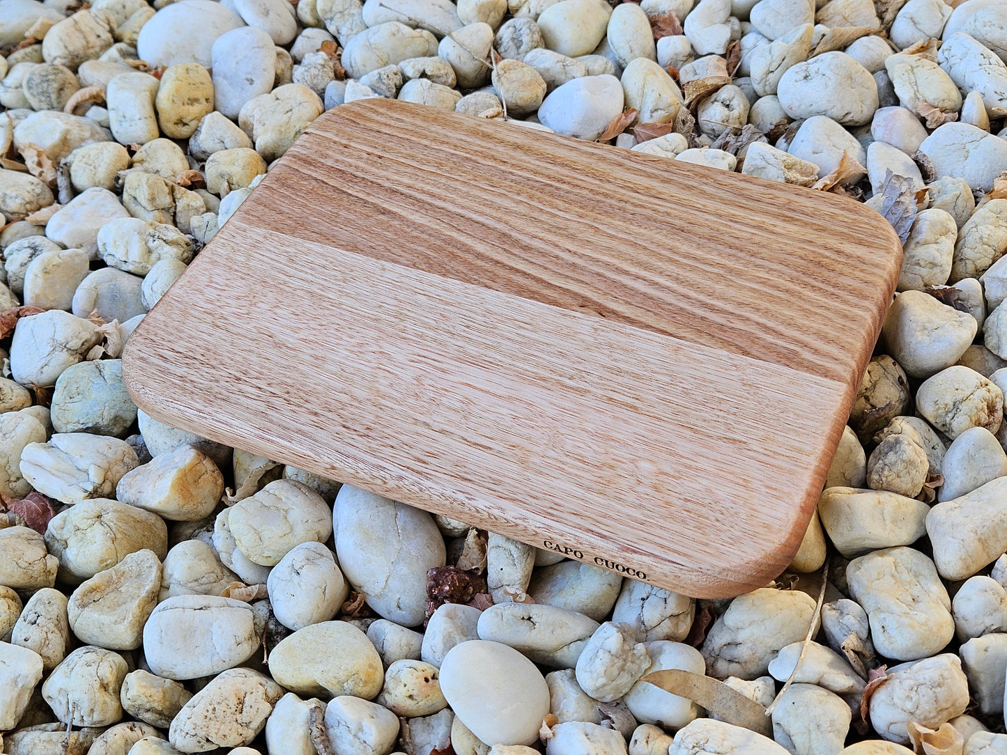 The Billy Board - A compact board, perfect for quick snacks and small kitchen prep.