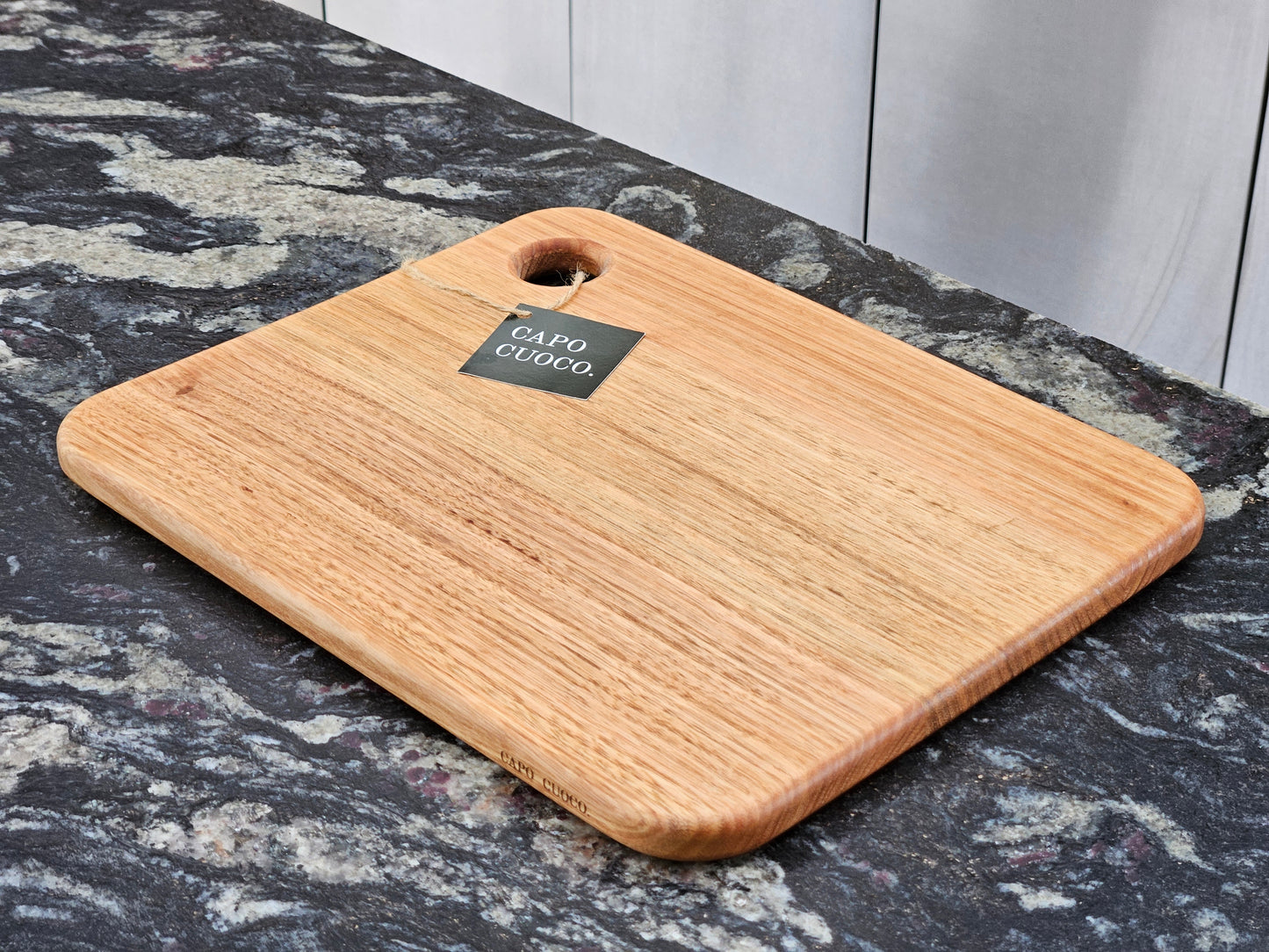 The Everyday Board - Your kitchen all-rounder.